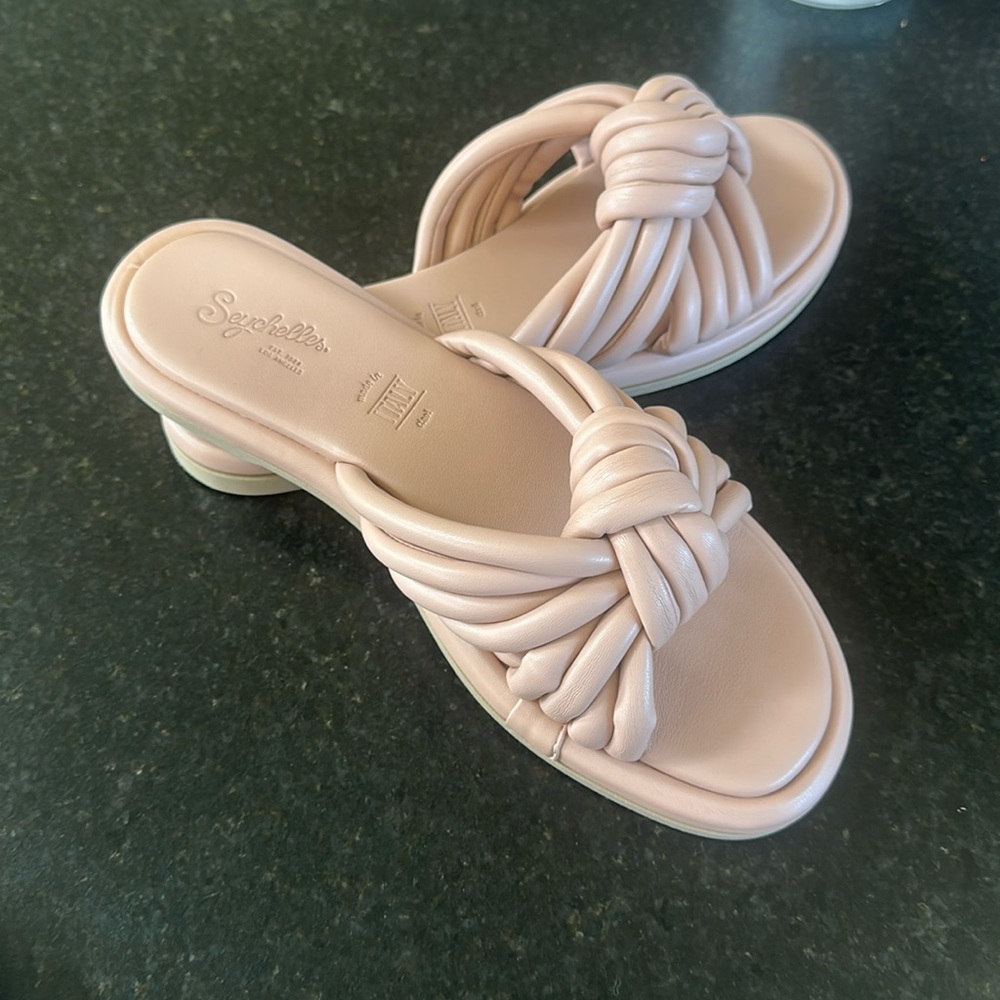 Blush pink Anthropologie Seychelles sandals - Picture 1 of 2